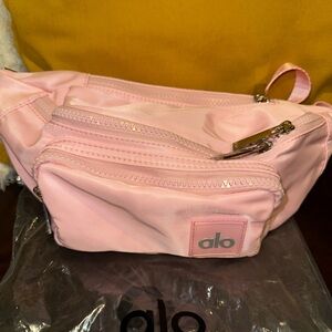 ALO Yoga Light Pink Women's belt bag crossbody